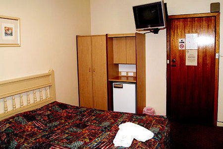 Knickerbocker Hotel Motel - Dalby Accommodation 1