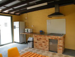 Bega Caravan Park - Dalby Accommodation 3