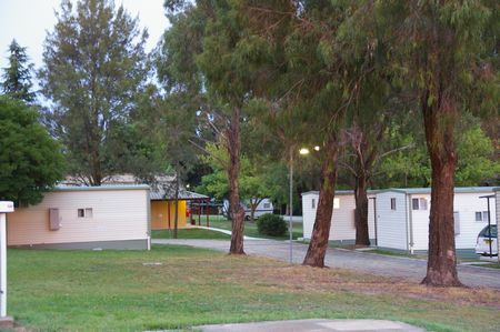 Blayney Tourist Park - Dalby Accommodation 0