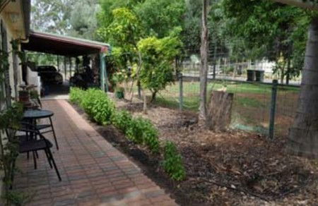 Back Obourke Accommodation - Dalby Accommodation 3