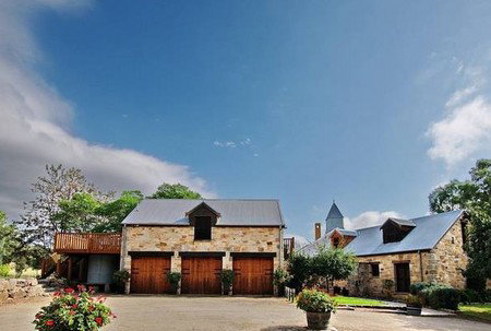 The Mews Studio Apartments - Dalby Accommodation 0