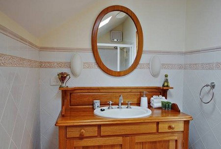 The Mews Studio Apartments - Dalby Accommodation 2