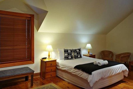 The Mews Studio Apartments - Dalby Accommodation 4