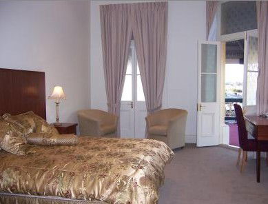 The Astra - Dalby Accommodation 4