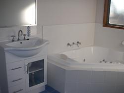 The Real McCoy - Dalby Accommodation 2