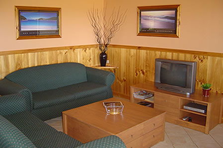 Leeuwin Ridge Chalets - Dalby Accommodation 3