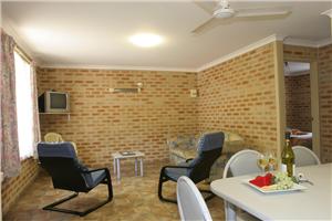 Esperance Bay Holiday Park - Dalby Accommodation 3