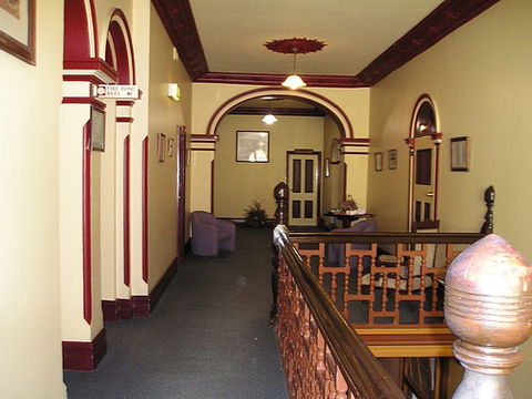 Shamrock Hotel - Dalby Accommodation 0