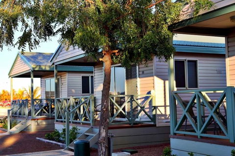 The Cove Holiday Village - Dalby Accommodation 4