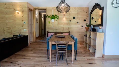 31 Delany Bright - Dalby Accommodation 1
