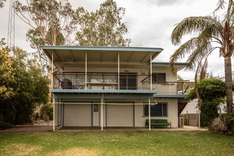 78  River Lane Mannum -River Shack Rentals - Dalby Accommodation 0