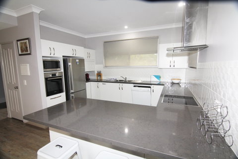 Beachside - Dalby Accommodation 0