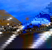 Canowindra Old Vic Inn - Dalby Accommodation