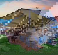 Carrawaves - Dalby Accommodation