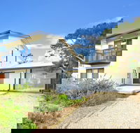 Century 21 SouthCoast Tennis Elbow - Dalby Accommodation