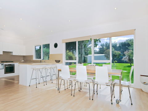 Century 21 SouthCoast: Tennis Elbow - Dalby Accommodation 1