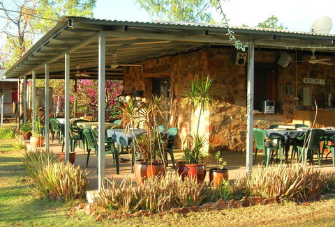 Digger's Rest Station - Dalby Accommodation 0