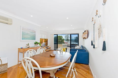 Dolphin Cove  North Haven - Dalby Accommodation 1