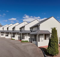 Elphin  Motel  Serviced Apartments - Dalby Accommodation