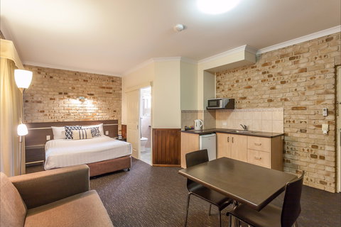 Highlander Motor Inn And Apartments - Dalby Accommodation 0