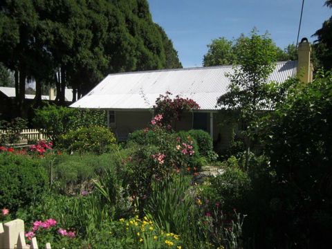 Jellore Cottage - Dalby Accommodation 0