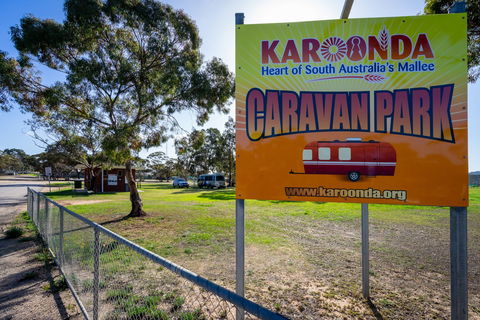 Karoonda Cabin & Caravan Park - Dalby Accommodation 0