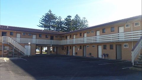 Lacepede Bay Motel & Restaurant - Dalby Accommodation 2