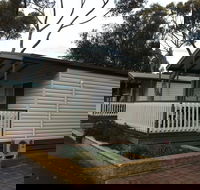 Lake Albert Caravan Park Meningie SA - Dalby Accommodation