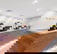 Macleay Hotel - Dalby Accommodation