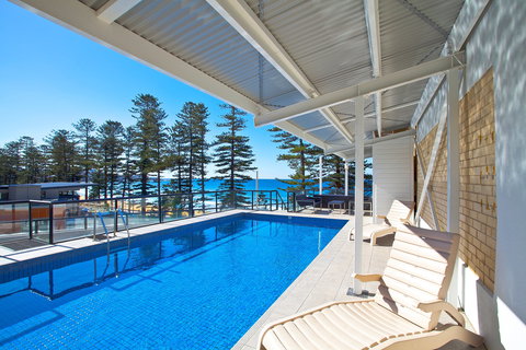 Manly Paradise Beachfront Motel And Apartments - Dalby Accommodation 2