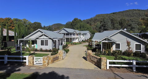 Our Place At Bright - Dalby Accommodation 1