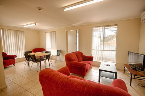 Robetown Motor Inn And Apartments - Dalby Accommodation 1