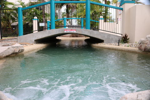Royal Palm Villas - Dalby Accommodation 2