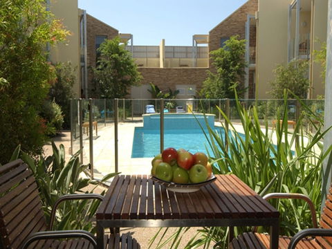 Rye Hotel Accommodation - Dalby Accommodation 0