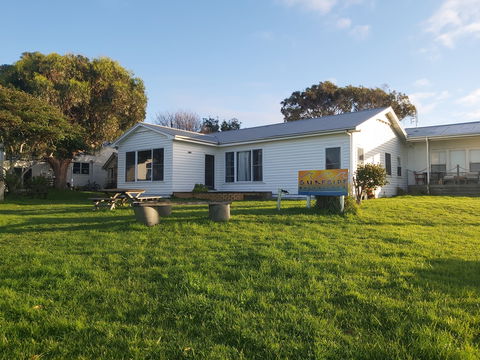 Surfside Backpacker - Dalby Accommodation 0