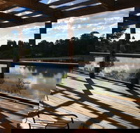 The Lakehouse Beechworth - Dalby Accommodation
