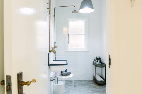 The Greenhouse  Retreat Pearl Beach - Dalby Accommodation 1