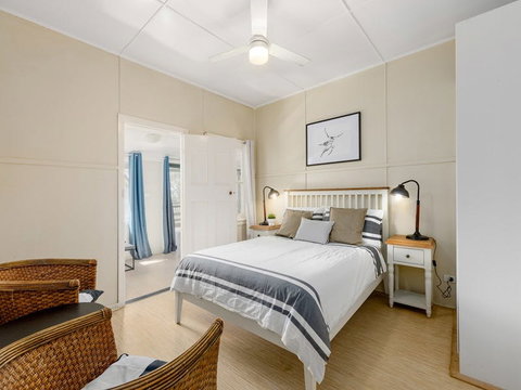Tuckers Rocks Cottage - Dalby Accommodation 2