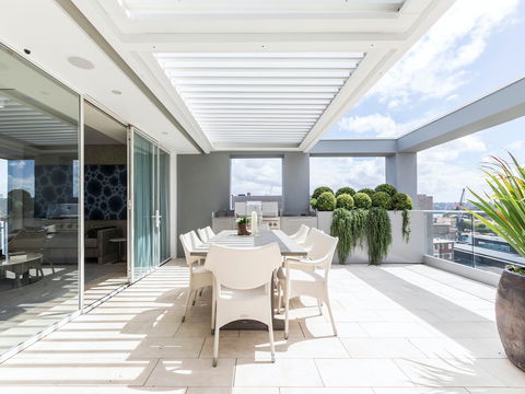 Wylde St Penthouse - Dalby Accommodation 1