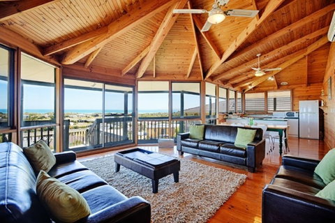 3 Henley Street - Goolwa Beach - Dalby Accommodation 2