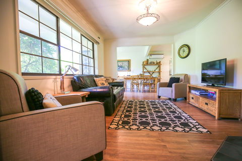 Abbeville - Dalby Accommodation 0