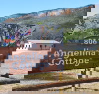 Angelina's Cottage - Capertee Valley - Dalby Accommodation