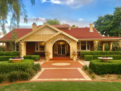 BAROSSA  HOUSE - Dalby Accommodation 0