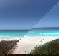 Barefoot Beach House - Dalby Accommodation