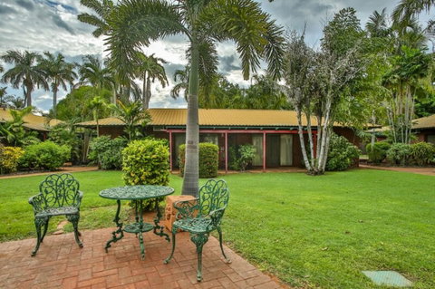 Bayside Holiday Apartments - Dalby Accommodation 1