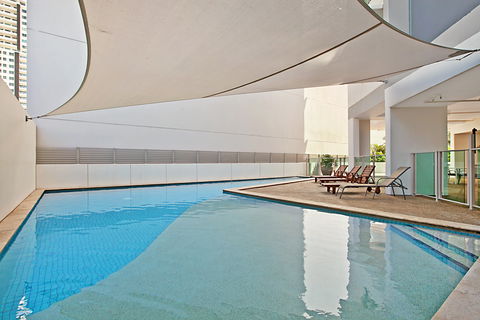 Beachlife Sea Spray Apartment - Dalby Accommodation 2