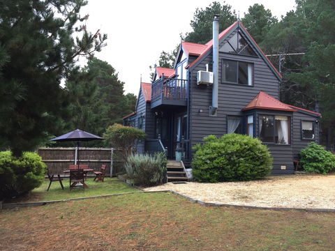 Bells Estate Great Ocean Road Cottages - Dalby Accommodation 0