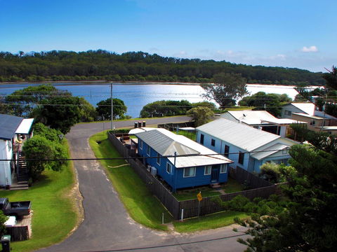 Blue River Shack - Dalby Accommodation 2