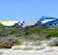 Cassini Beach House - Dalby Accommodation