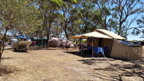 Discovery Lagoon Camping Grounds - Dalby Accommodation 1